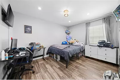 6522 Hereford, Los Angeles, CA 90022 - Photo 19