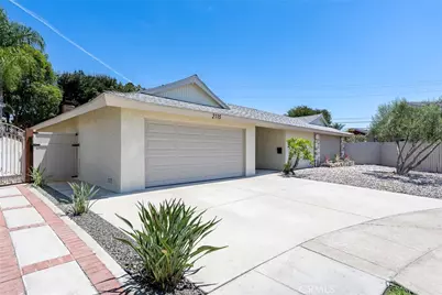 2115 E South Redwood Dr, Anaheim, CA 92806 - Photo 7