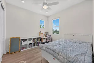 8898 Los Coyotes Ct, Buena Park, CA 90621 - Photo 25