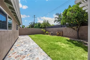 1040 El Mirador Dr, Fullerton, CA 92835 - Photo 25
