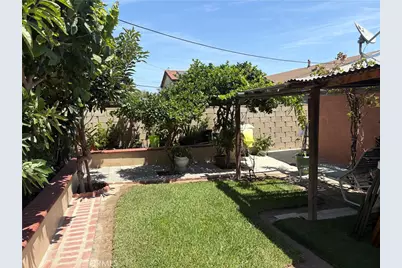 1622 S Pacific, Santa Ana, CA 92704 - Photo 31