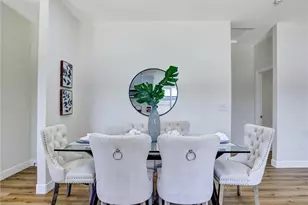 1050 W Chestnut Ave, Santa Ana, CA 92703 - Photo 13