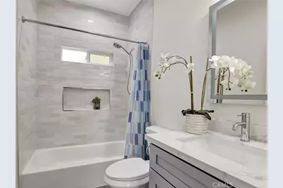 1050 W Chestnut Avenue, Santa Ana, CA 92703 - Photo 25