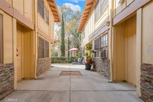 646 S Grand St, Orange, CA 92866 - Photo 13