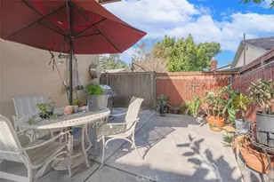 646 S Grand St, Orange, CA 92866 - Photo 17
