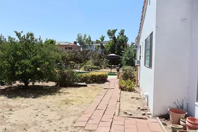 825 S Bluff, Montebello, CA 90640 - Photo 21