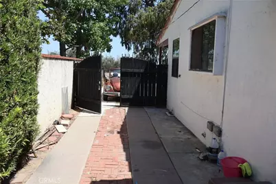 825 S Bluff, Montebello, CA 90640 - Photo 9
