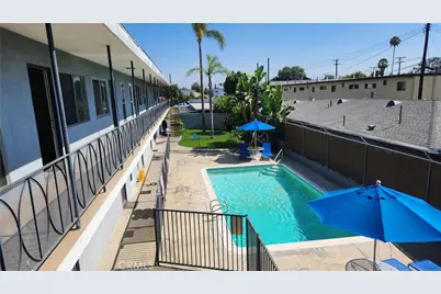 5029 Santa Ana, Cudahy, CA 90201 - Photo 11