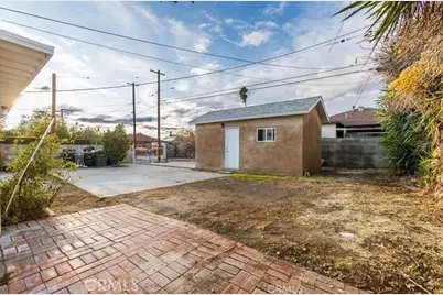 12955 Montague, Los Angeles, CA 91331 - Photo 3