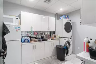1090 Redondo, Long Beach, CA 90804 - Photo 27