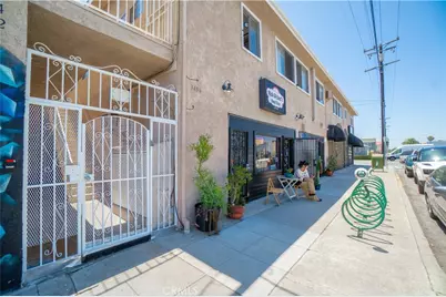 1090 Redondo, Long Beach, CA 90804 - Photo 7