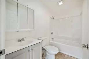 1585 E 48th Pl, Los Angeles, CA 90011 - Photo 7