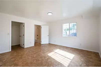 1585 E 48th Place, Los Angeles, CA 90011 - Photo 13
