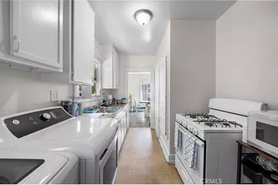 836 South Sycamore Street, Santa Ana, CA 92701 - Photo 11