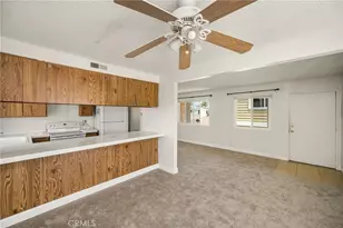17041 B Lane, Huntington Beach, CA 92647 - Photo 33