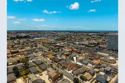 17041 B Lane, Huntington Beach, CA 92647 - Photo 49