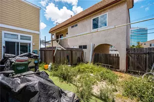 17041 B Lane, Huntington Beach, CA 92647 - Photo 23