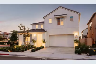 21171 Strathmoor, Huntington Beach, CA 92646 - Photo 3