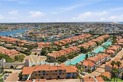 16506 Bordeaux, Huntington Beach, CA 92649 - Photo 49
