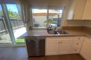 2961 S Sycamore St, Santa Ana, CA 92707 - Photo 7