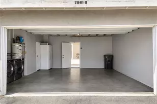 2961 S Sycamore St, Santa Ana, CA 92707 - Photo 37