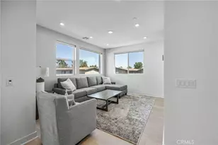 669 S Lyon St, Santa Ana, CA 92705 - Photo 13