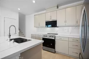 669 S Lyon St, Santa Ana, CA 92705 - Photo 31