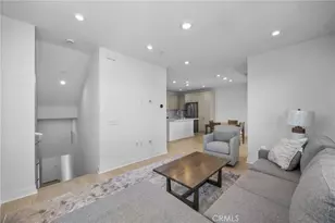 669 S Lyon St, Santa Ana, CA 92705 - Photo 11