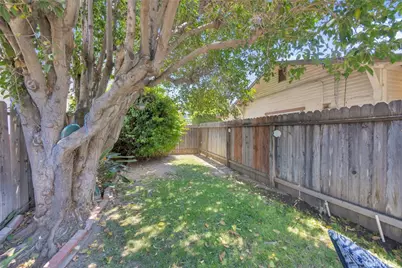 126 126 1/2 N Yale Avenue, Fullerton, CA 92831 - Photo 33