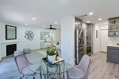 2640 W Meadowview, Anaheim, CA 92804 - Photo 17