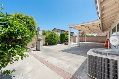 13209 Aclare Street, Cerritos, CA 90703 - Photo 25