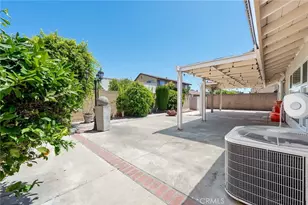 13209 Aclare St, Cerritos, CA 90703 - Photo 25