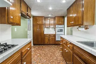 13209 Aclare St, Cerritos, CA 90703 - Photo 13