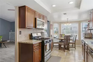 2443 Tulip Ct, Hemet, CA 92545 - Photo 11