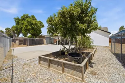 2443 Tulip Court, Hemet, CA 92545 - Photo 43