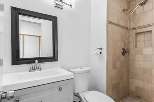 2710 W Segerstrom Ave, Santa Ana, CA 92704 - Photo 11