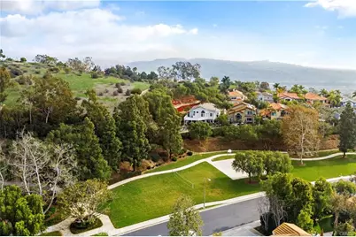 5 Glastonbury Pl, Laguna Niguel, CA 92677 - Photo 5
