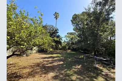 1970 Allen Avenue, Altadena, CA 91001 - Photo 17