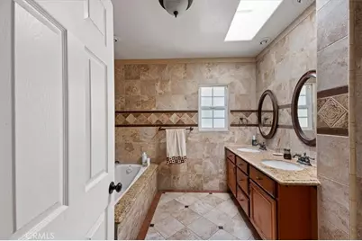221 W Le Roy, Arcadia, CA 91007 - Photo 5