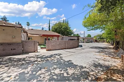 221 W Le Roy, Arcadia, CA 91007 - Photo 19