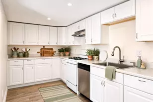 2653 Santa Ana, Costa Mesa, CA 92627 - Photo 11