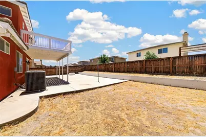13042 Whispering Creek Way, Victorville, CA 92395 - Photo 67