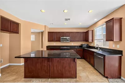 13042 Whispering Creek Way, Victorville, CA 92395 - Photo 27