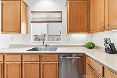 32077 Poppy Way, Lake Elsinore, CA 92532 - Photo 15