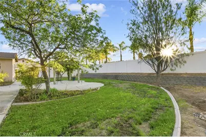 41733 Hollister, Murrieta, CA 92562 - Photo 47