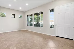 41733 Hollister, Murrieta, CA 92562 - Photo 9