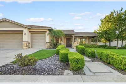 41733 Hollister, Murrieta, CA 92562 - Photo 3