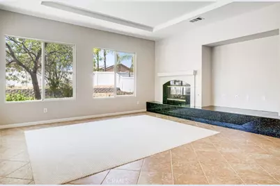 41733 Hollister, Murrieta, CA 92562 - Photo 3