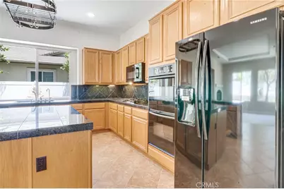 41733 Hollister, Murrieta, CA 92562 - Photo 5