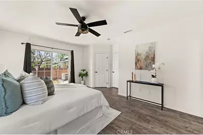 2211 Oak Street, Santa Ana, CA 92707 - Photo 13